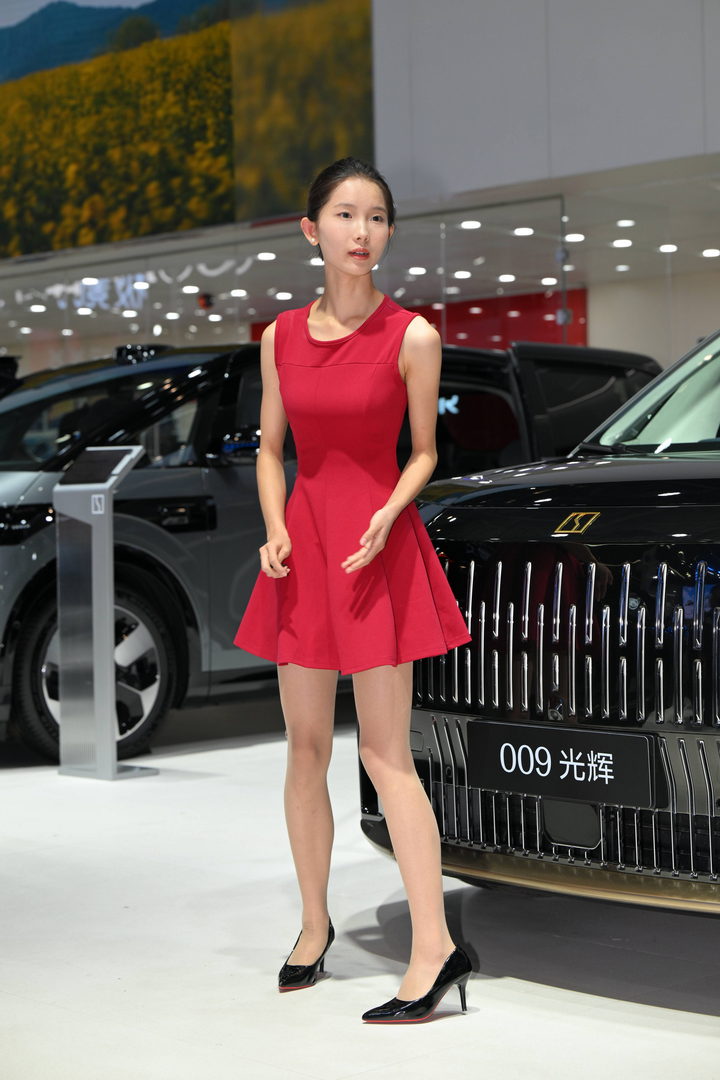 图片[2]-QD4607 套图128张+视频-神兽街拍