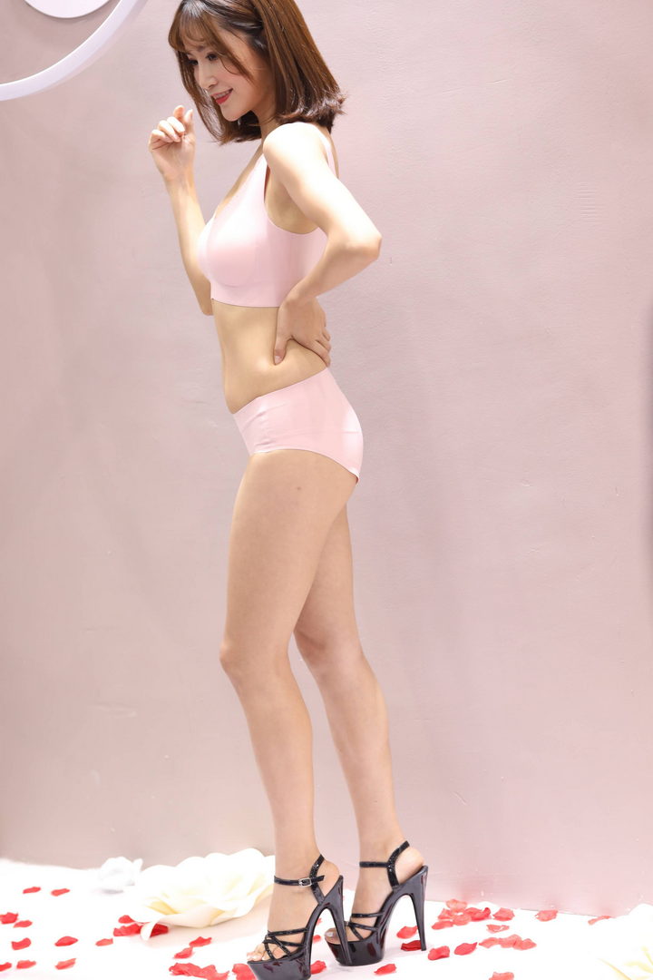 图片[2]-QD4667 套图62张+视频-神兽街拍