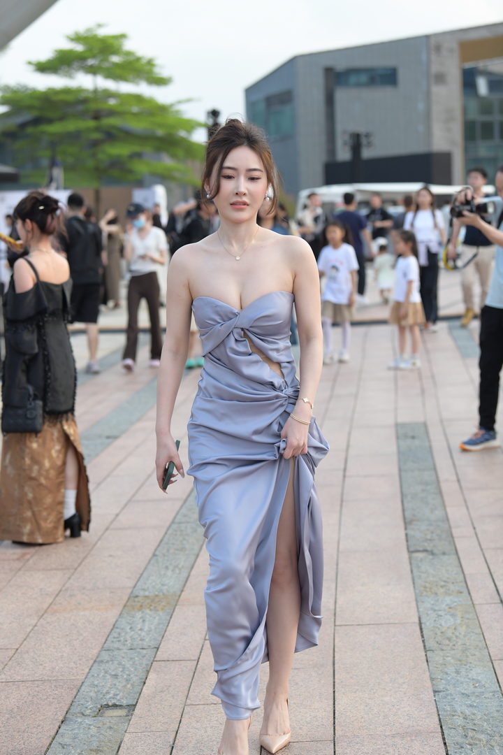 QD5071 套图108张-神兽街拍