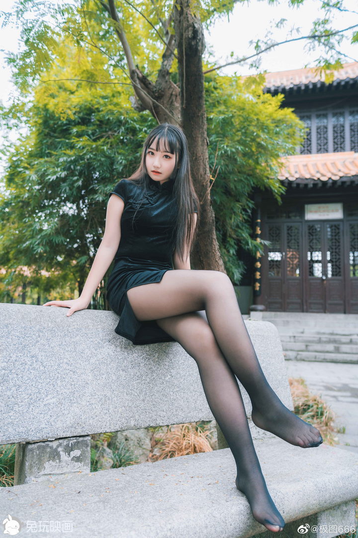 图片[3]-QA0405 套图40张-神兽街拍