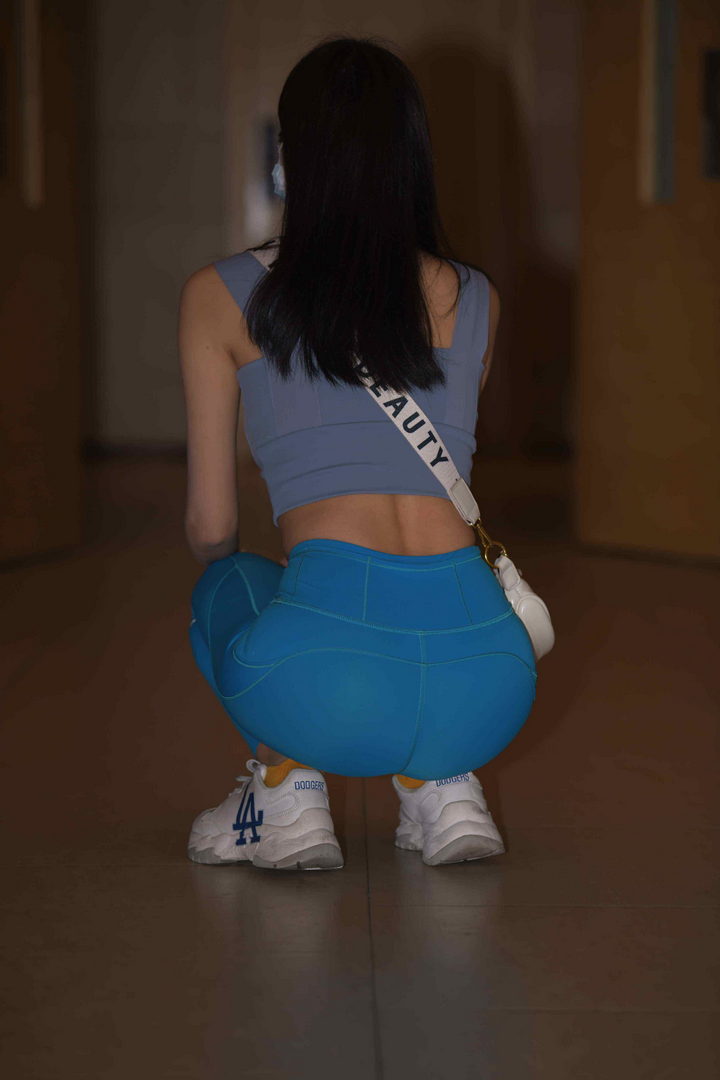 图片[3]-QB1929 蓝色瑜伽裤美女 套图557张+视频-神兽街拍